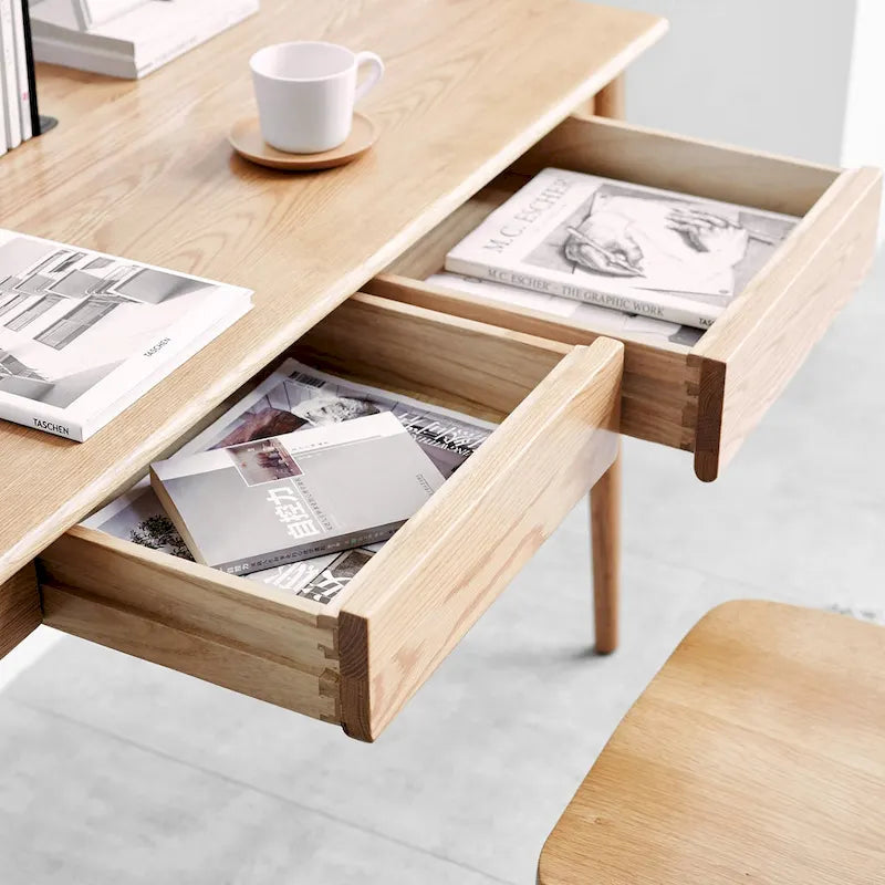 Bureau d'étude informatique en bois massif