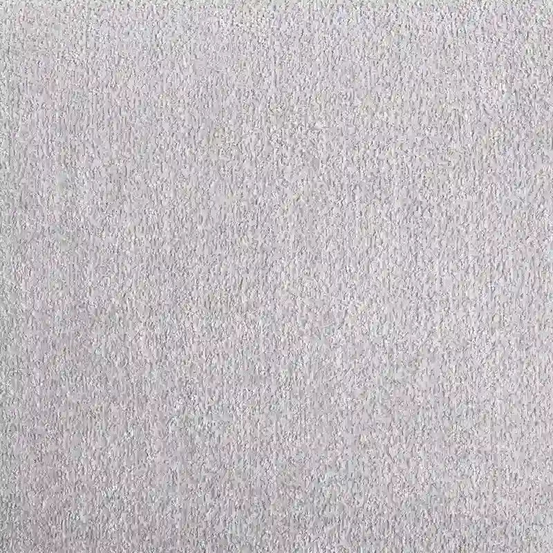 Lit plateforme moderne grand format en tissu résilient, avec tête de lit capitonnée à oreilles.