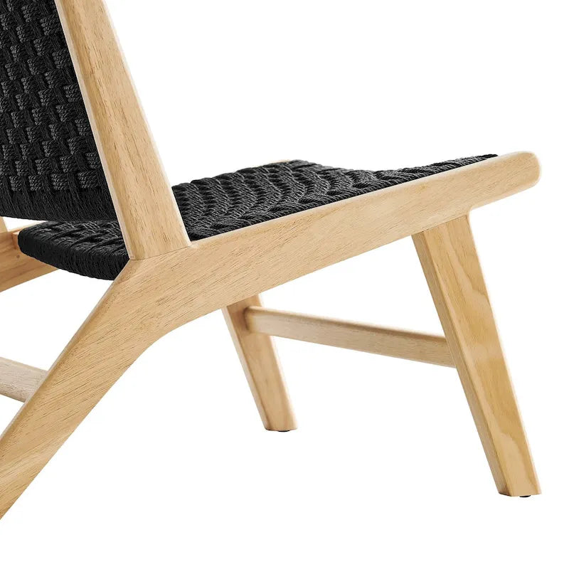 Fauteuil de salon en bois et corde tressée