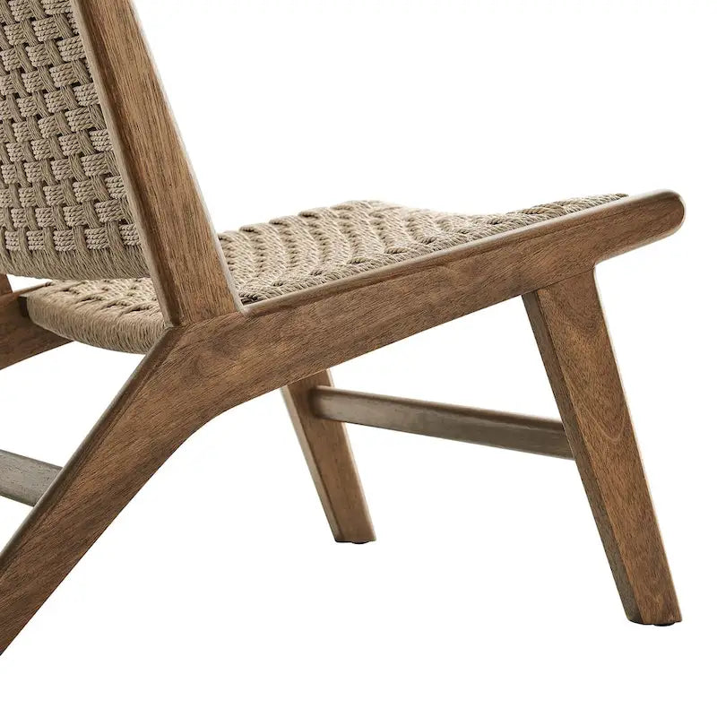 Fauteuil de salon en bois et corde tressée
