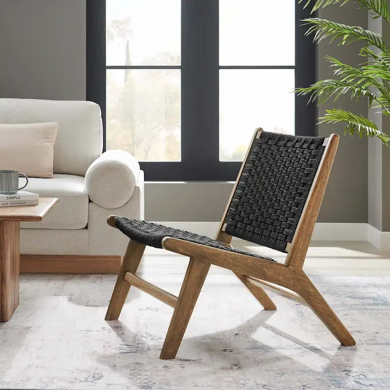 Fauteuil de salon en bois et corde tressée