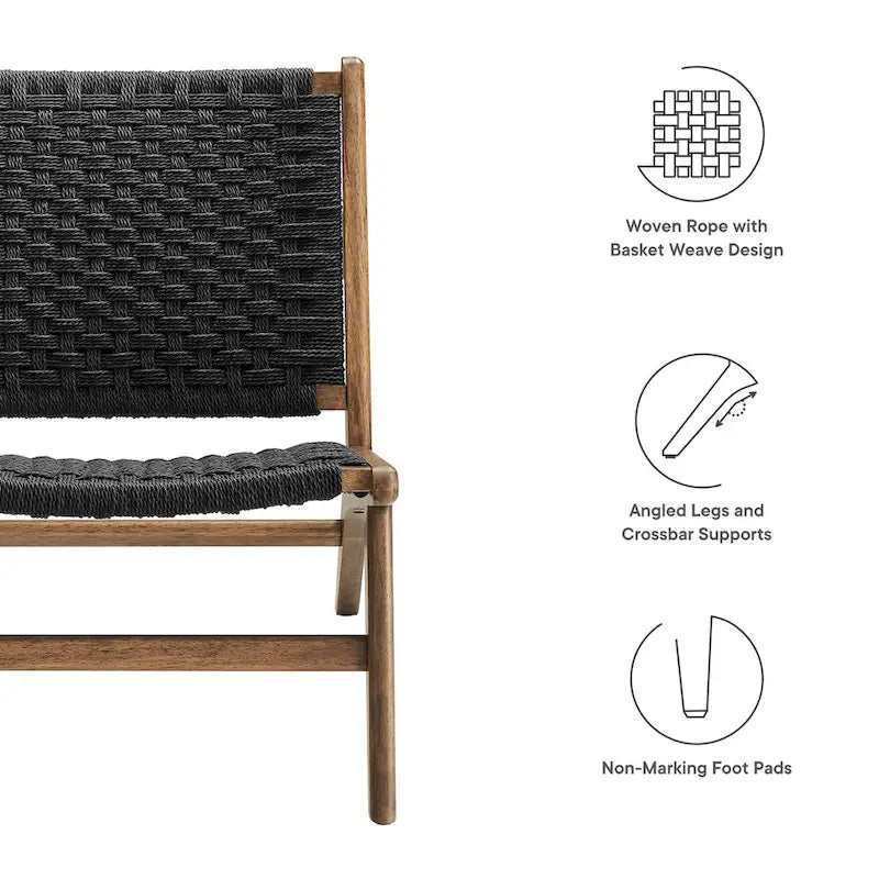 Fauteuil de salon en bois et corde tressée